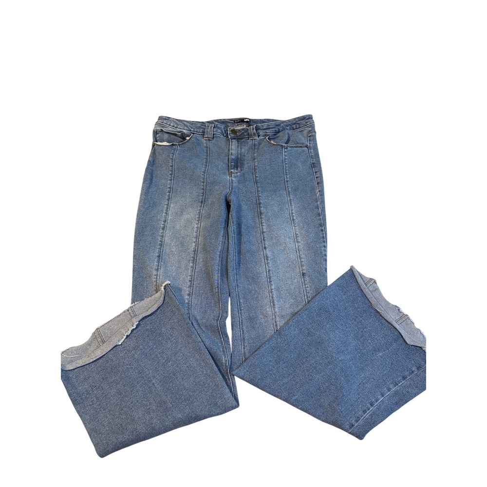 Fashion Nova Womens Size 14 Blue High Waisted Seam Front Wide Leg Flare Jeans